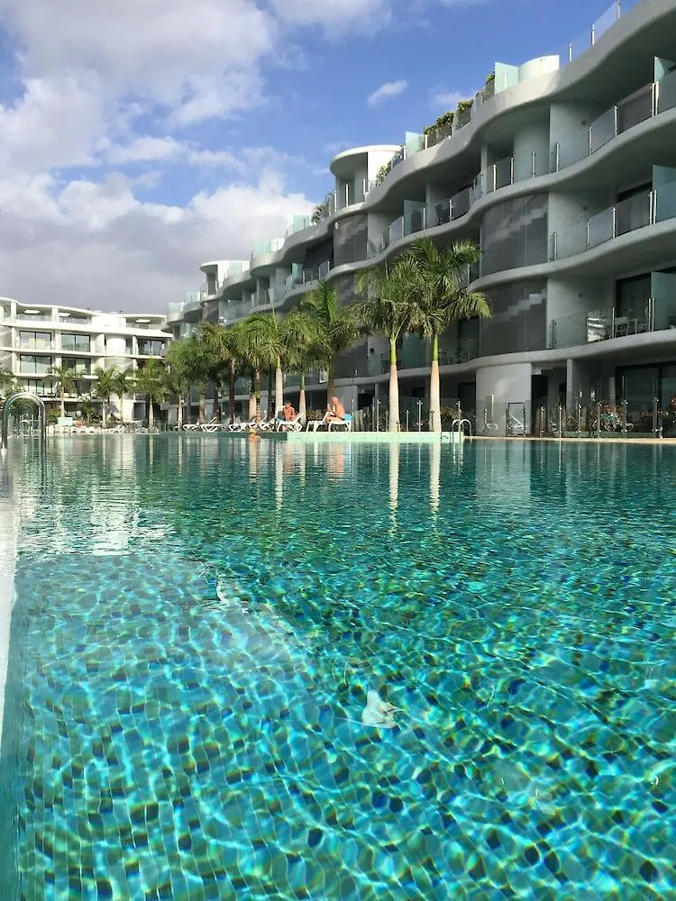 Aqua Luxury Suites Los Cristianos Tenerife Island 3*,  Spagna